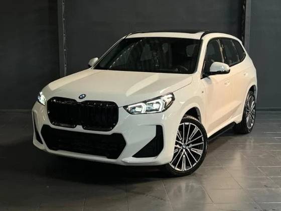 BMW X1 2.0 16V TURBO GASOLINA SDRIVE20I M SPORT STEPTRONIC BMW X1 2.0 16V TURBO GASOLINA SDRIVE20I M SPORT STEPTRONIC